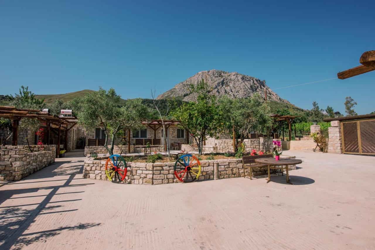 Acrocorinth Apartments Dış mekan fotoğraf