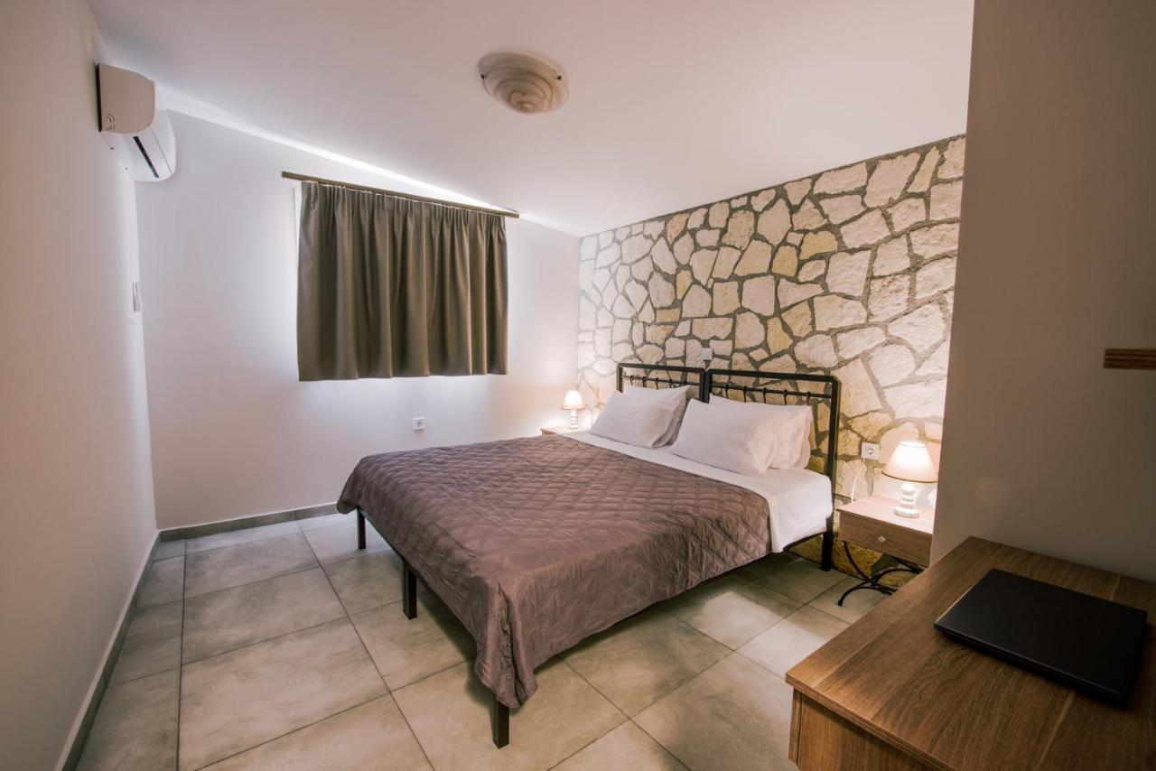 Acrocorinth Apartments Dış mekan fotoğraf