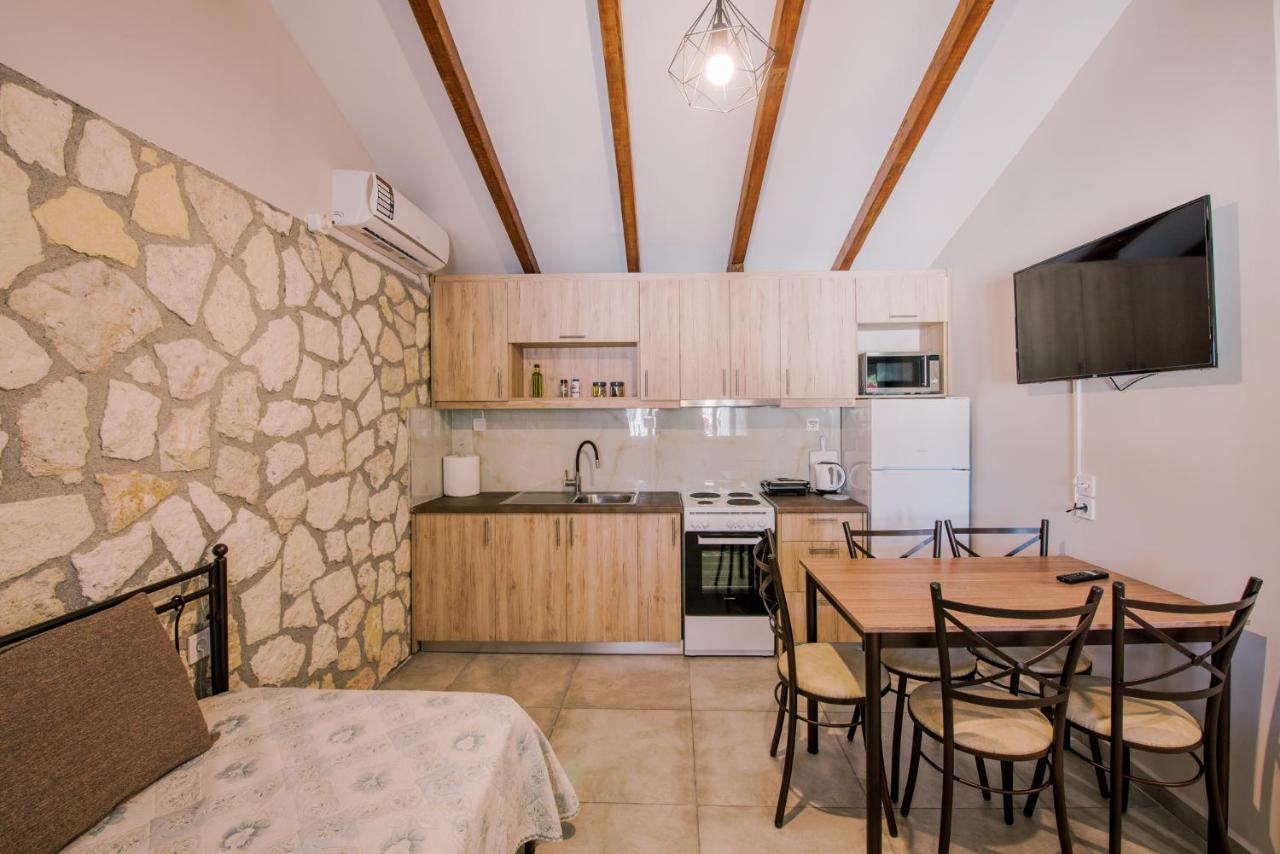 Acrocorinth Apartments Dış mekan fotoğraf