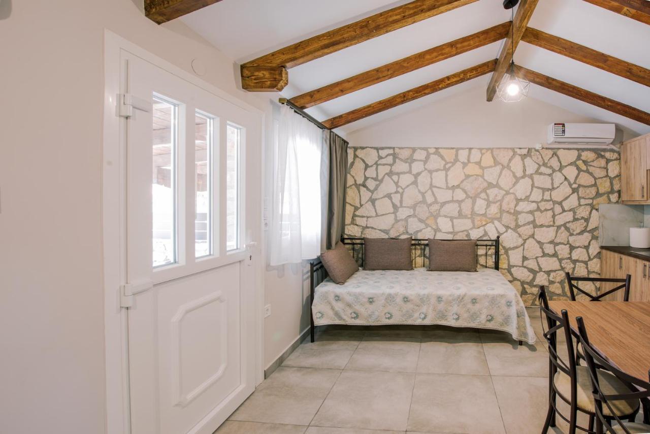 Acrocorinth Apartments Dış mekan fotoğraf