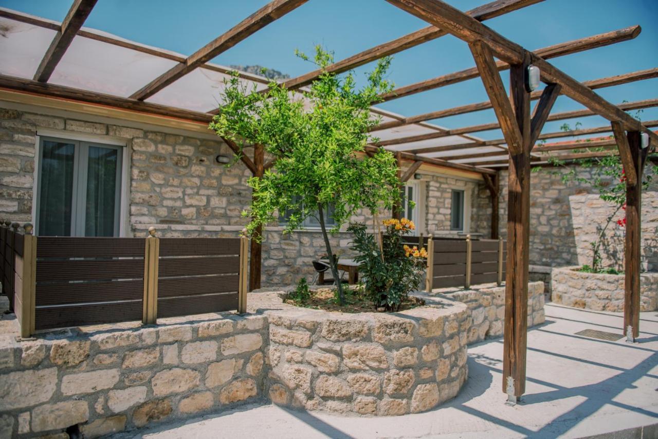 Acrocorinth Apartments Dış mekan fotoğraf