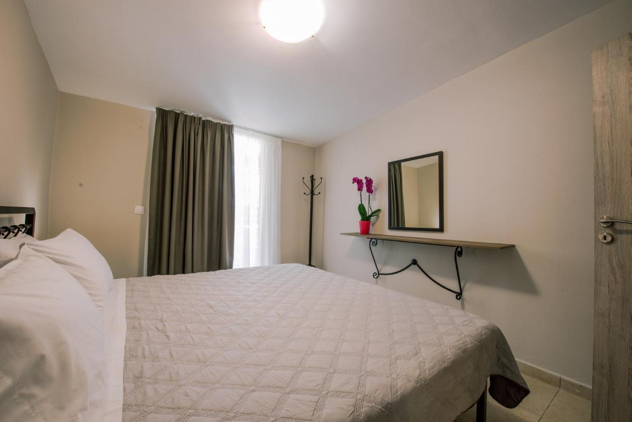 Acrocorinth Apartments Dış mekan fotoğraf