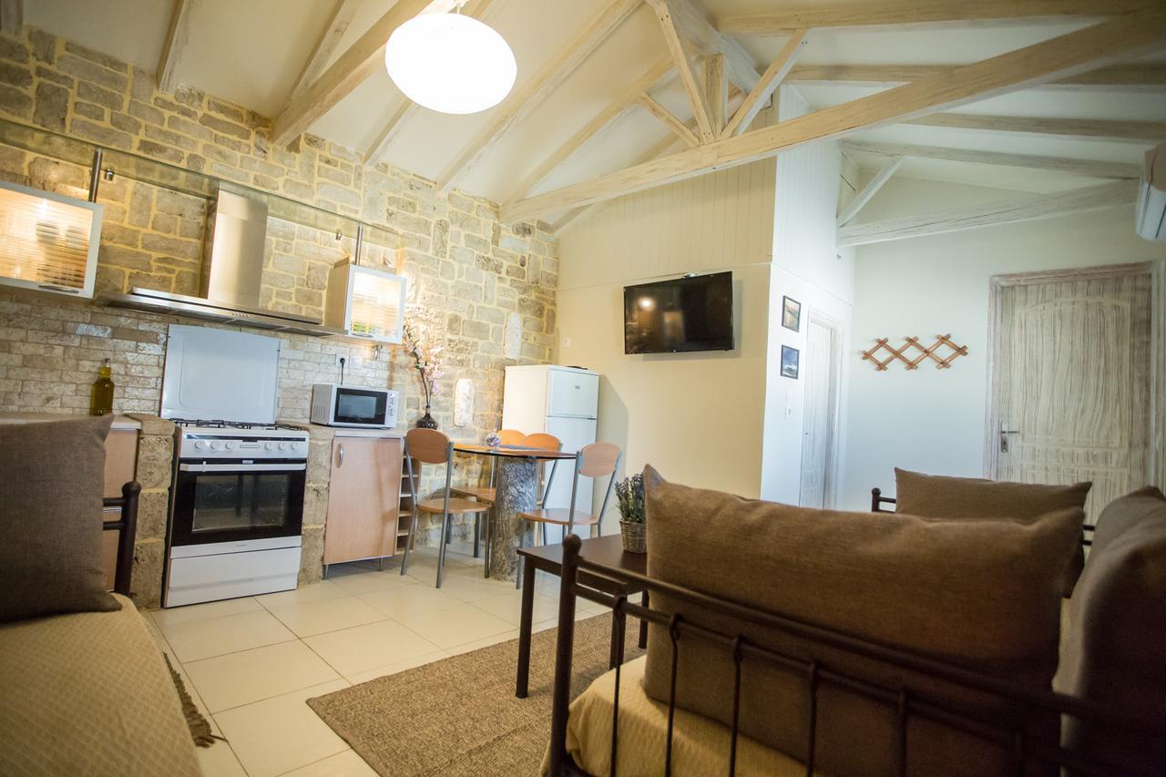 Acrocorinth Apartments Dış mekan fotoğraf